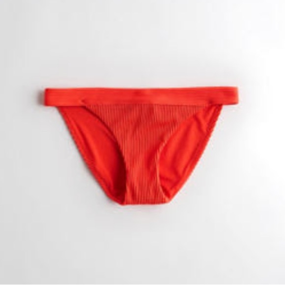 Hollister Red Ribbed Bikini Set (XS/S) - Picture 3 of 5